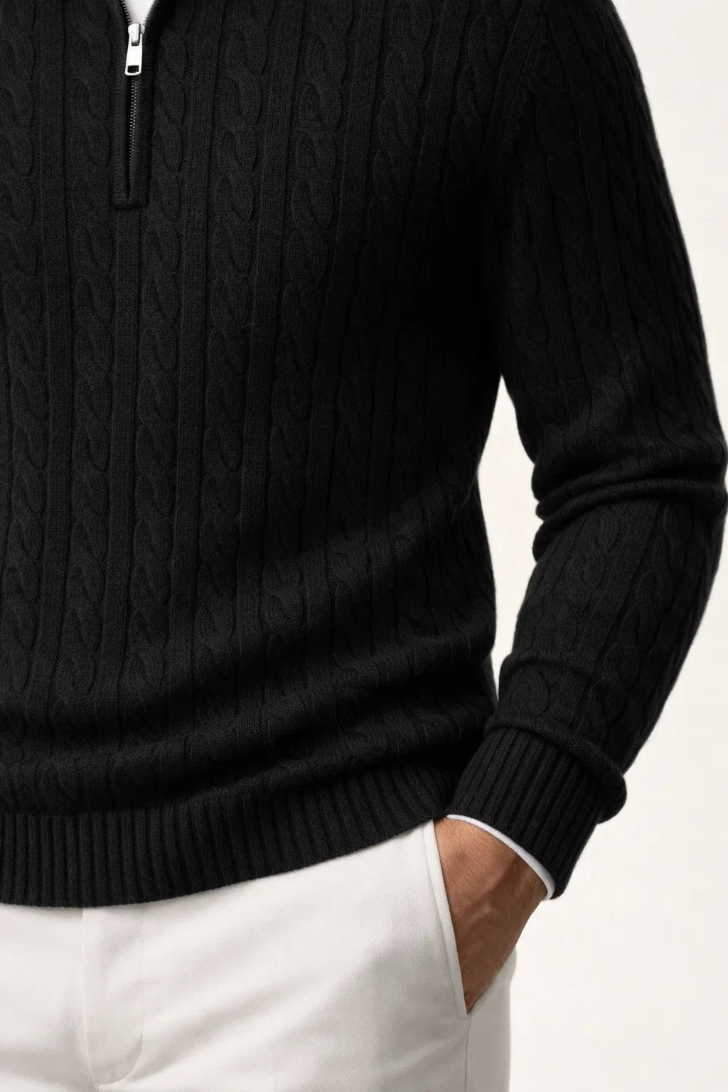 Pull zippé noir Sero